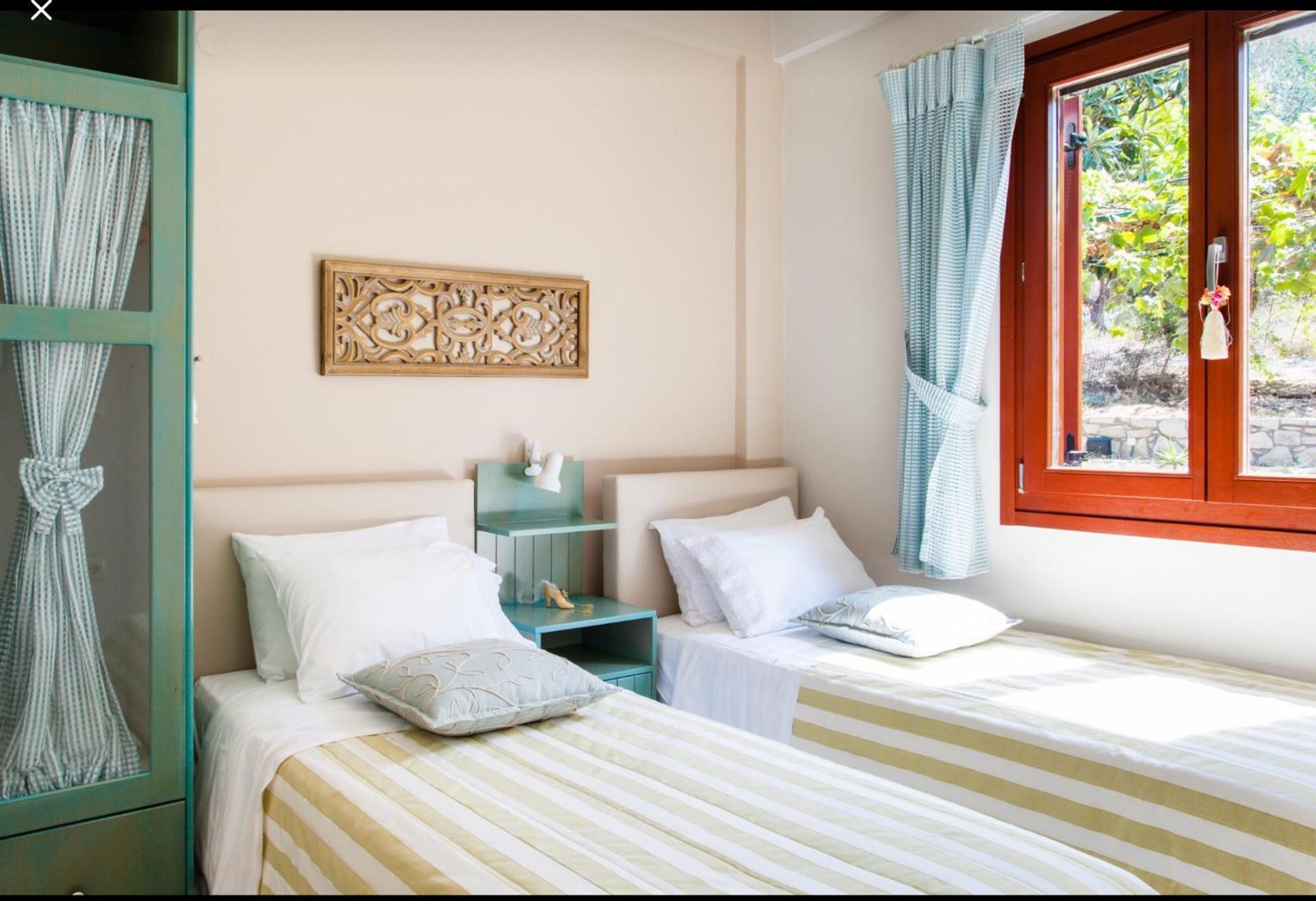 Lily'S Cottage Платанес Екстер'єр фото