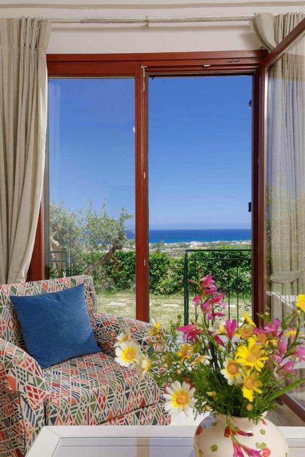 Lily'S Cottage Платанес Екстер'єр фото