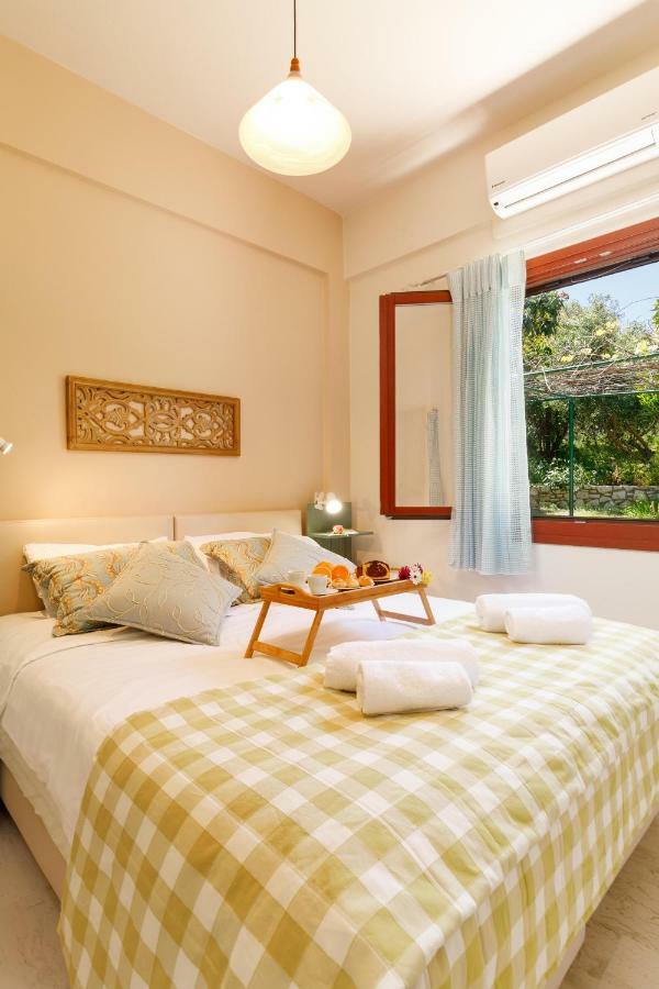Lily'S Cottage Платанес Екстер'єр фото